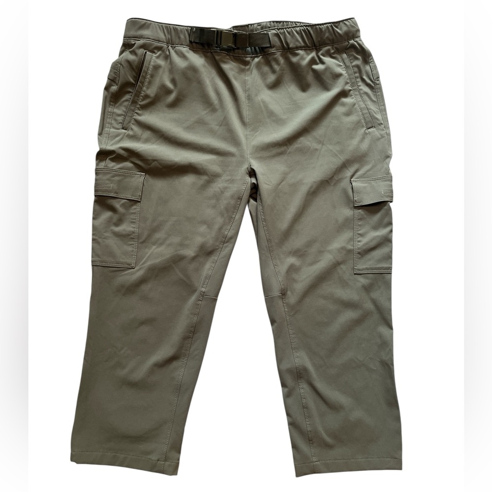 Eddie Bauer Women’s Activewear Cargo Pants